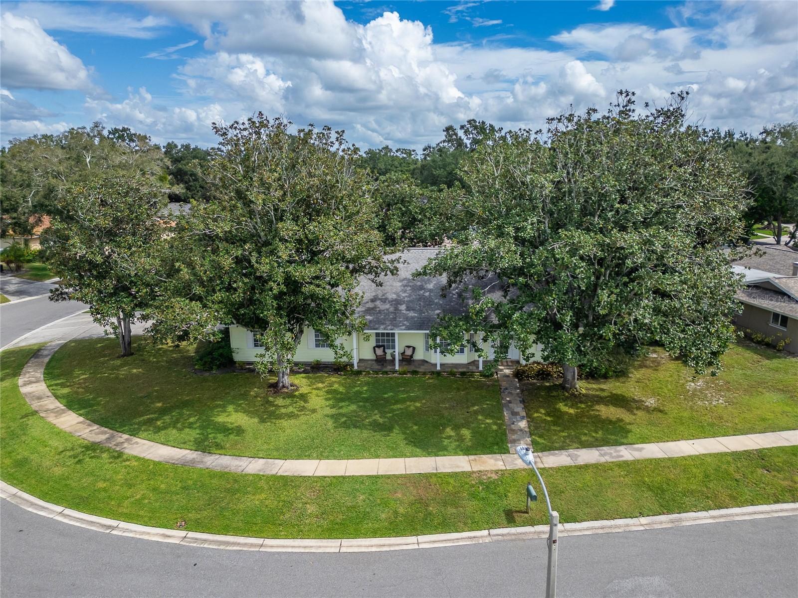 2873 Sea Pines Cir W Property Photo 81