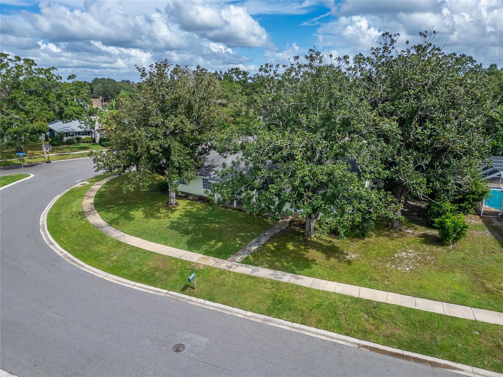 2873 Sea Pines Cir W Property Photo 82