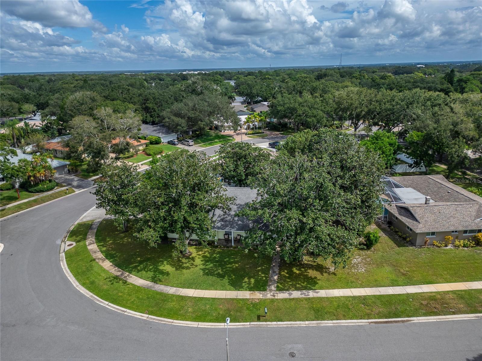 2873 Sea Pines Cir W Property Photo 84