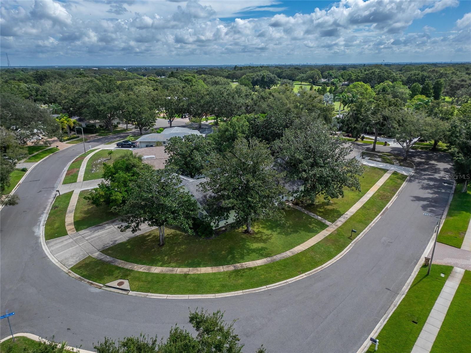 2873 Sea Pines Cir W Property Photo 85