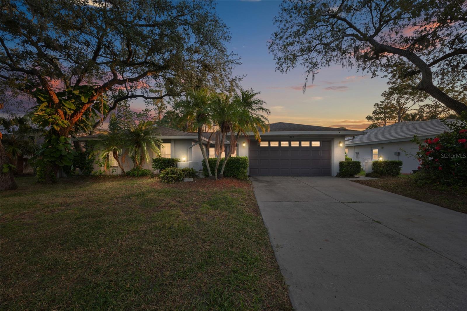 4369 Marine Pkwy Property Photo 2