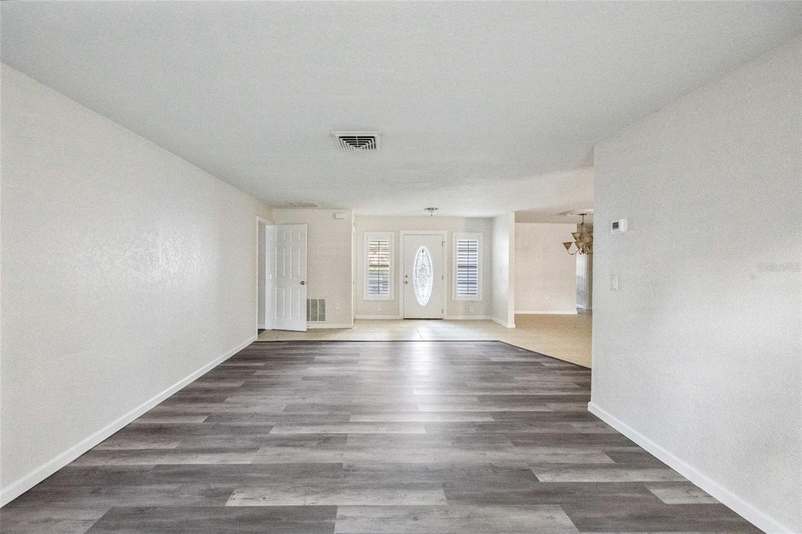 4369 Marine Pkwy Property Photo 4