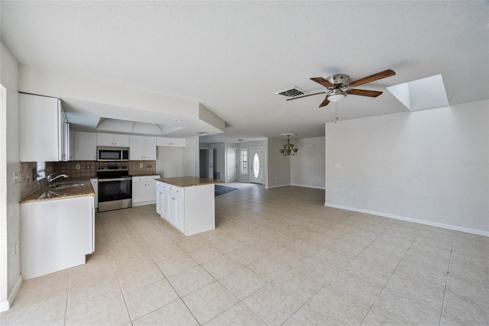 4369 Marine Pkwy Property Photo 8