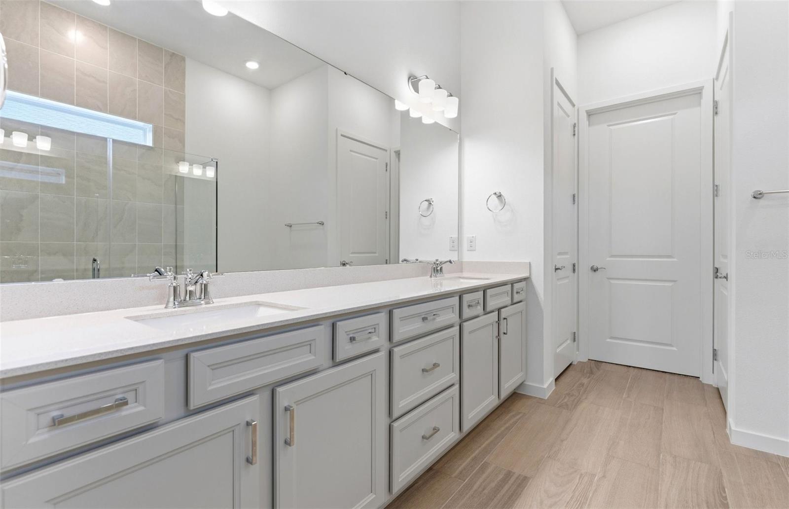 13630 Canyon Ridge Rd Property Photo 8
