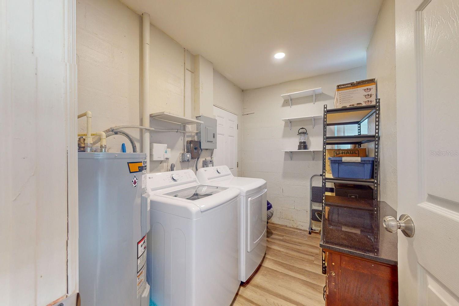 827 26th Ave S Property Photo 16