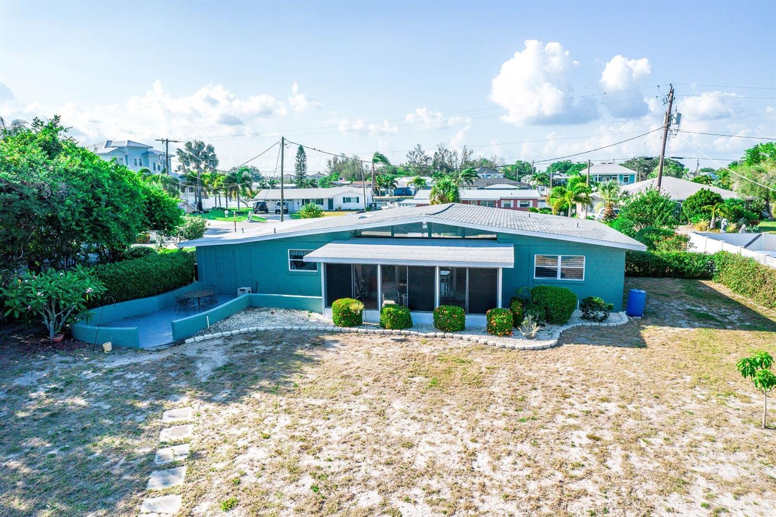 828 Blue Heron Blvd Property Photo 32