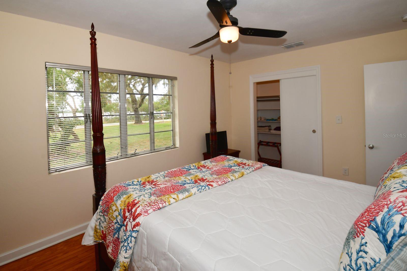 160 Bayshore Dr Property Photo 29