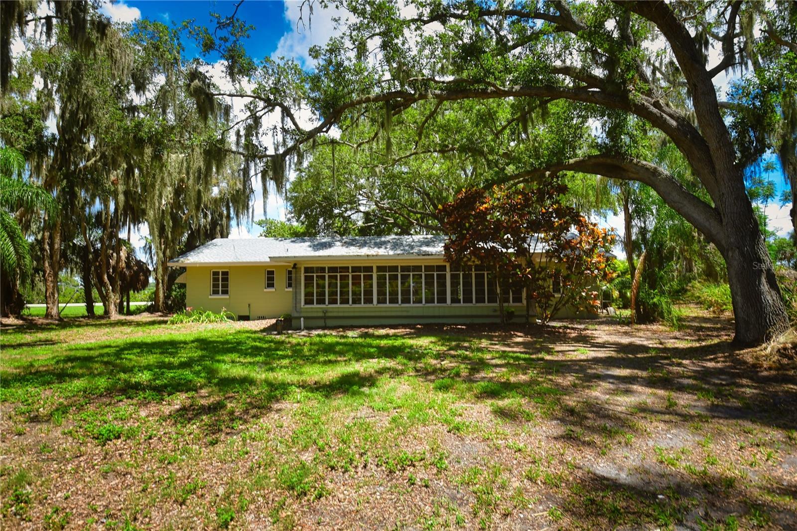 160 Bayshore Dr Property Photo 55