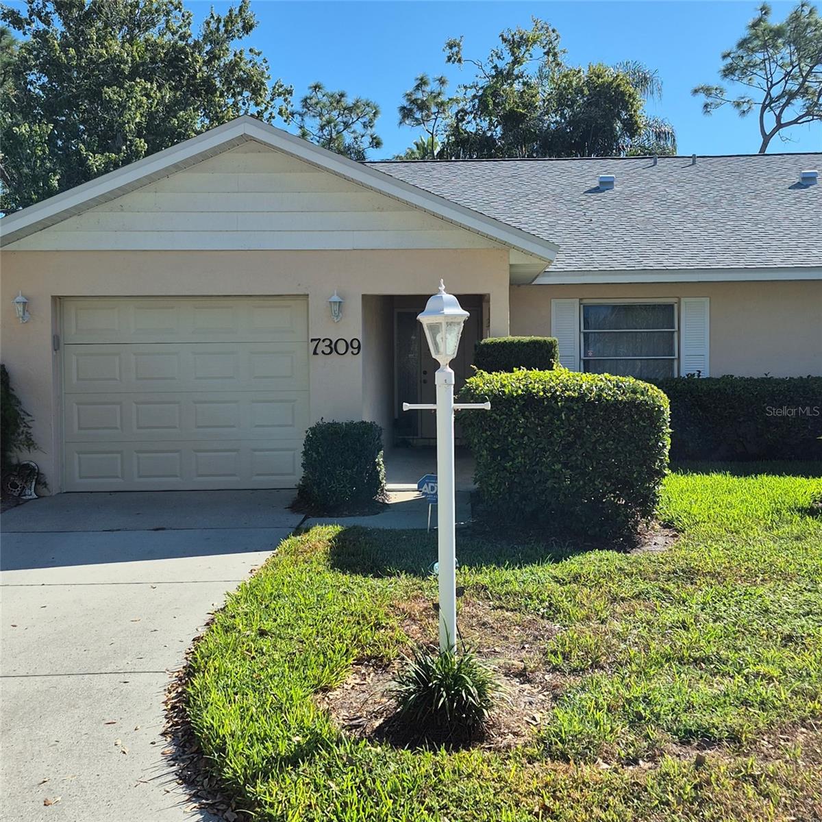 7309 Eleanor Cir #7309 Property Photo 1