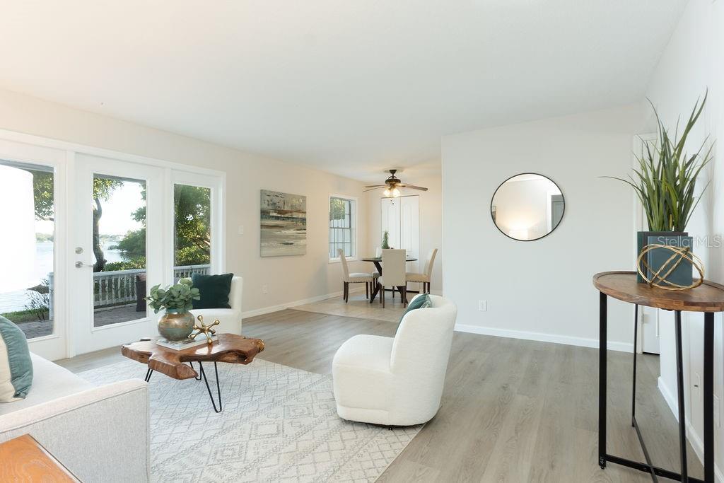 247 Pompano Dr Se #b Property Photo 4