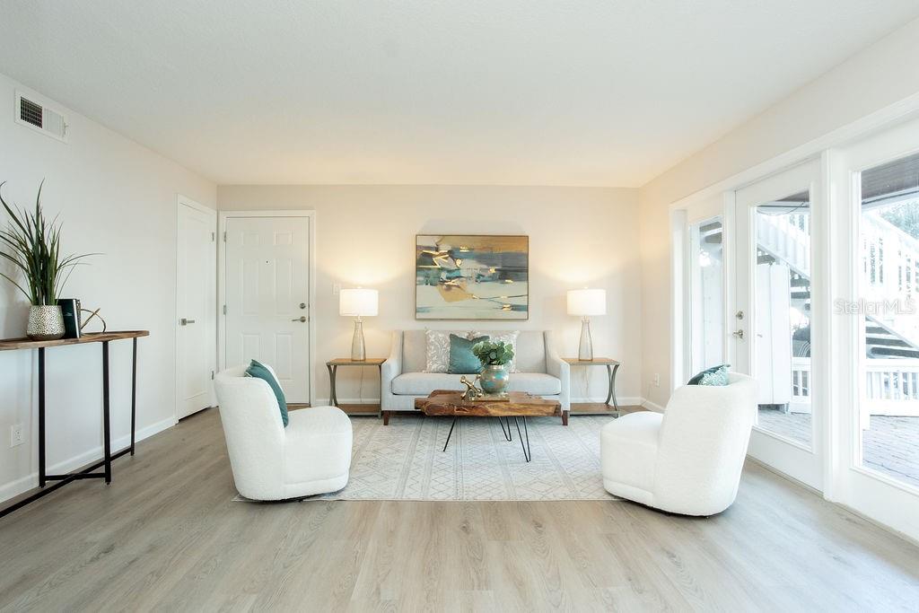 247 Pompano Dr Se #b Property Photo 6