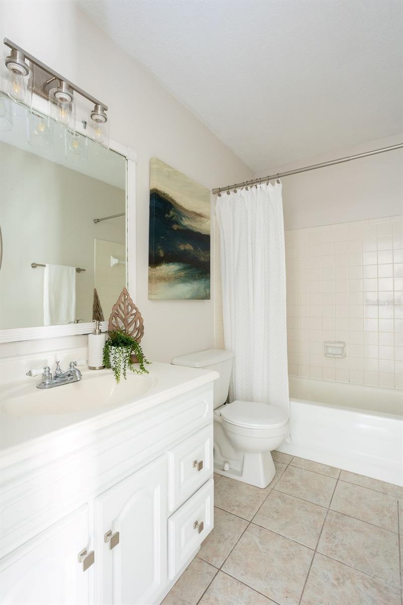 247 Pompano Dr Se #b Property Photo 17