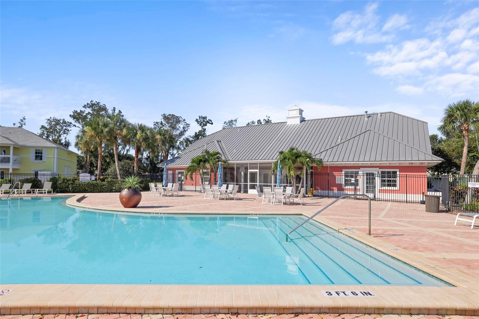 247 Pompano Dr Se #b Property Photo 27