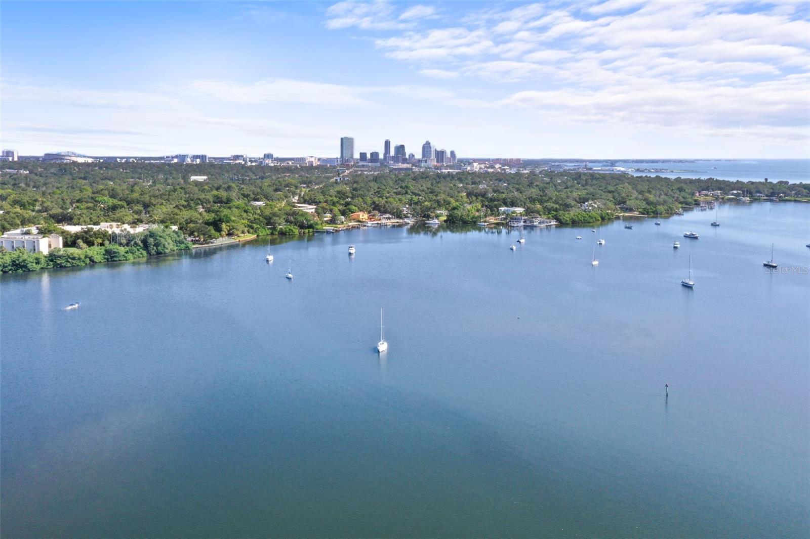 247 Pompano Dr Se #b Property Photo 38