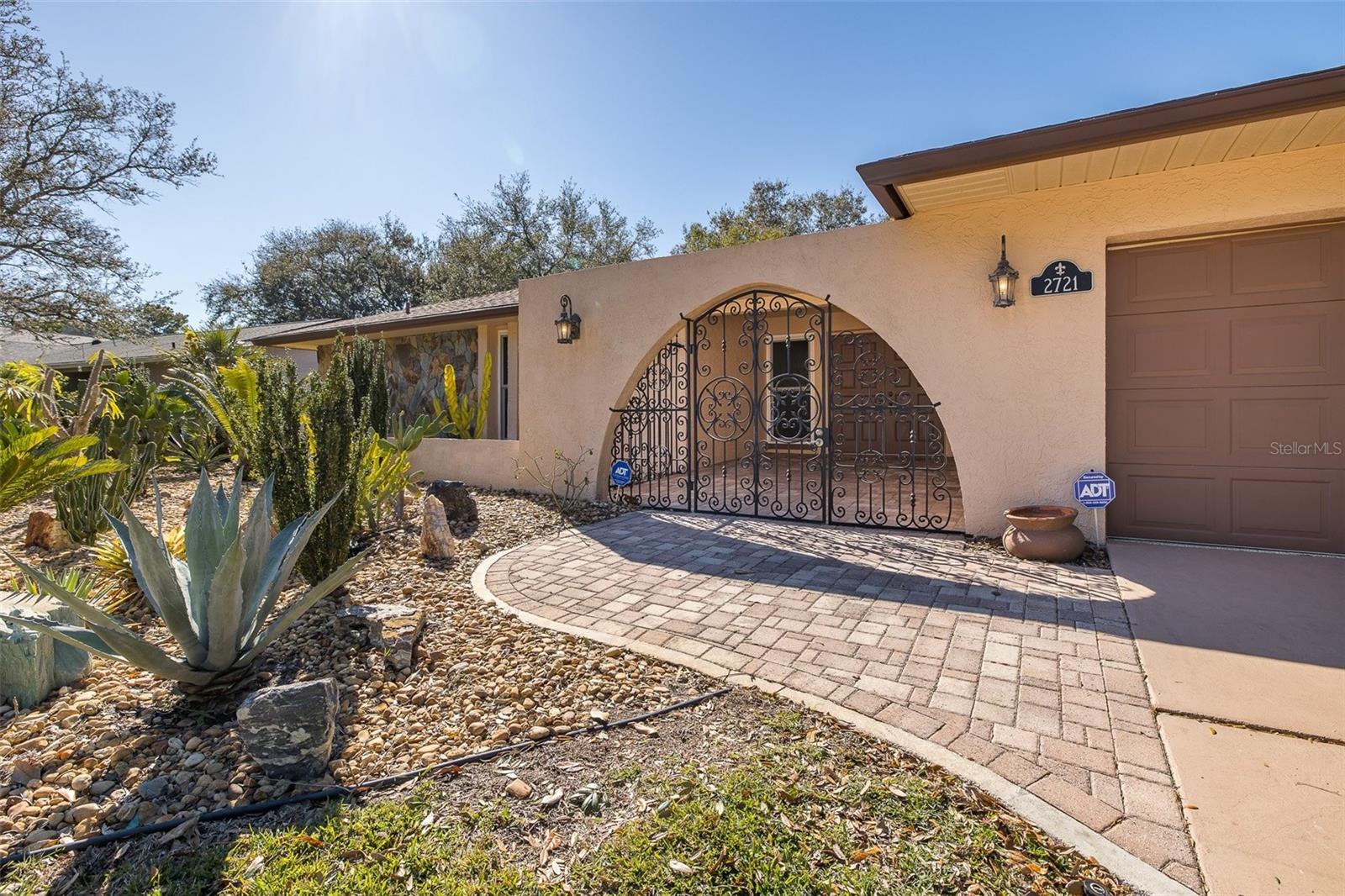 2721 Northridge Dr E Property Photo 7