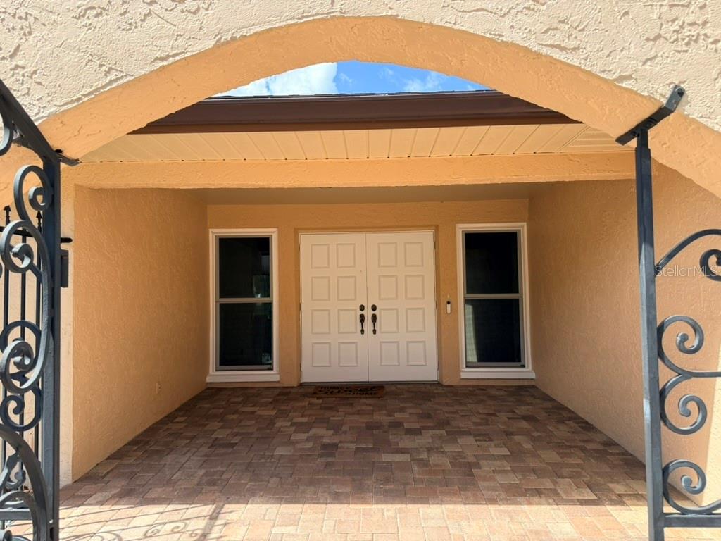 2721 Northridge Dr E Property Photo 8