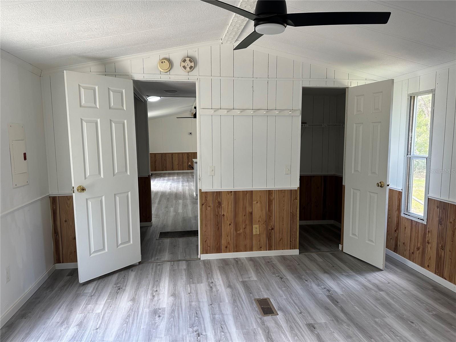237 N Candle Pt Property Photo 10