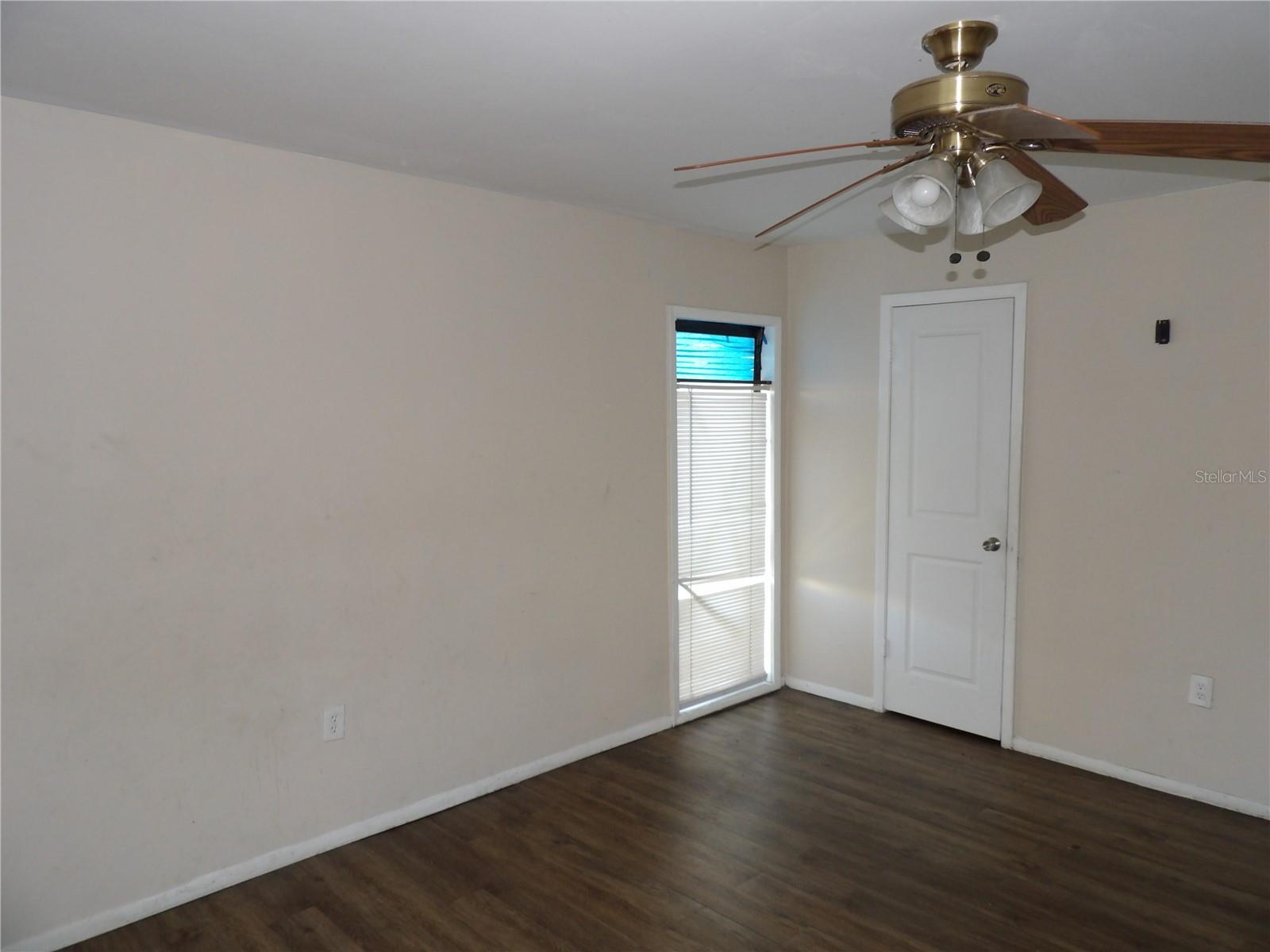 8602 Champlain #87 Property Photo 8