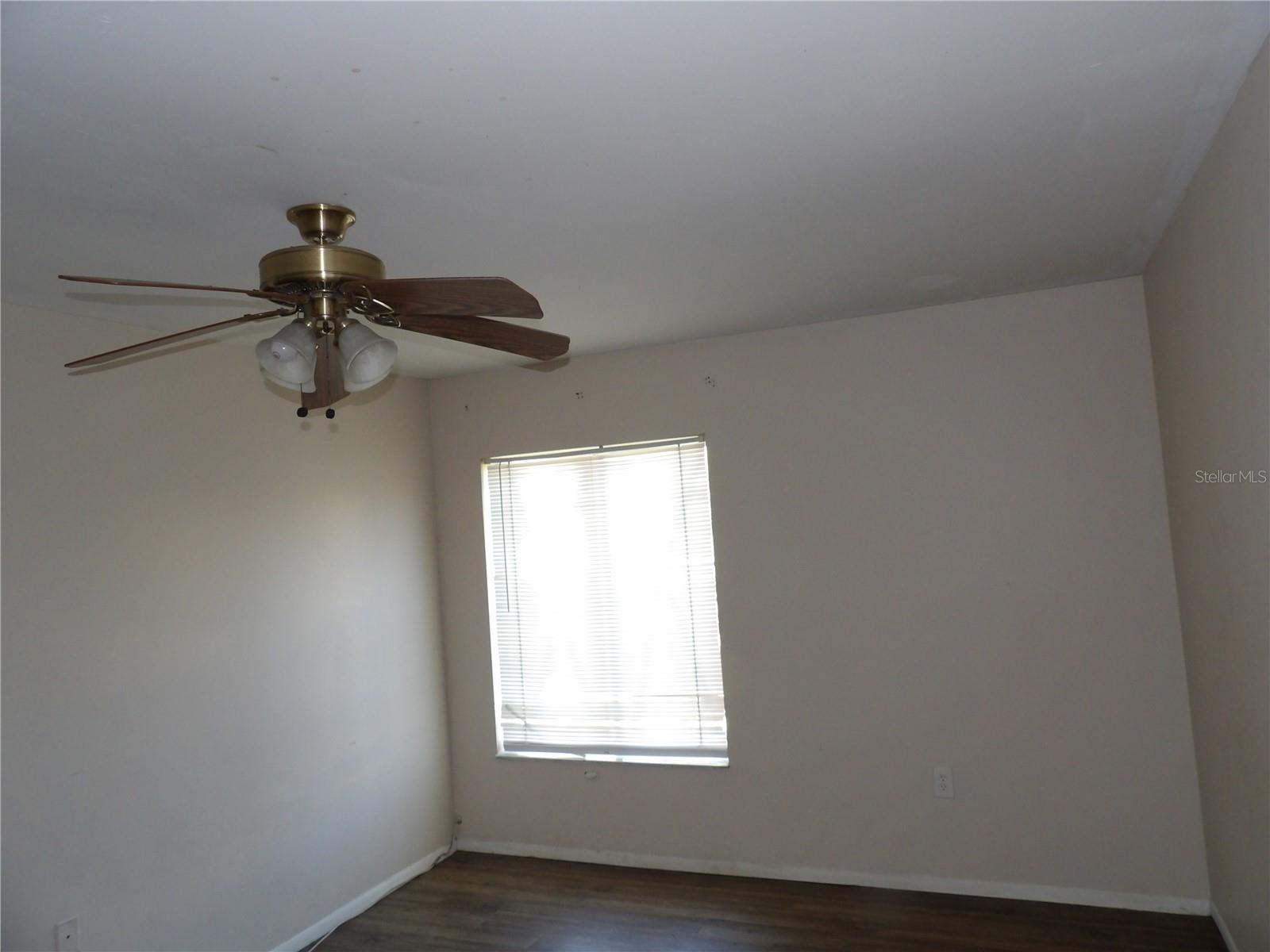 8602 Champlain #87 Property Photo 9