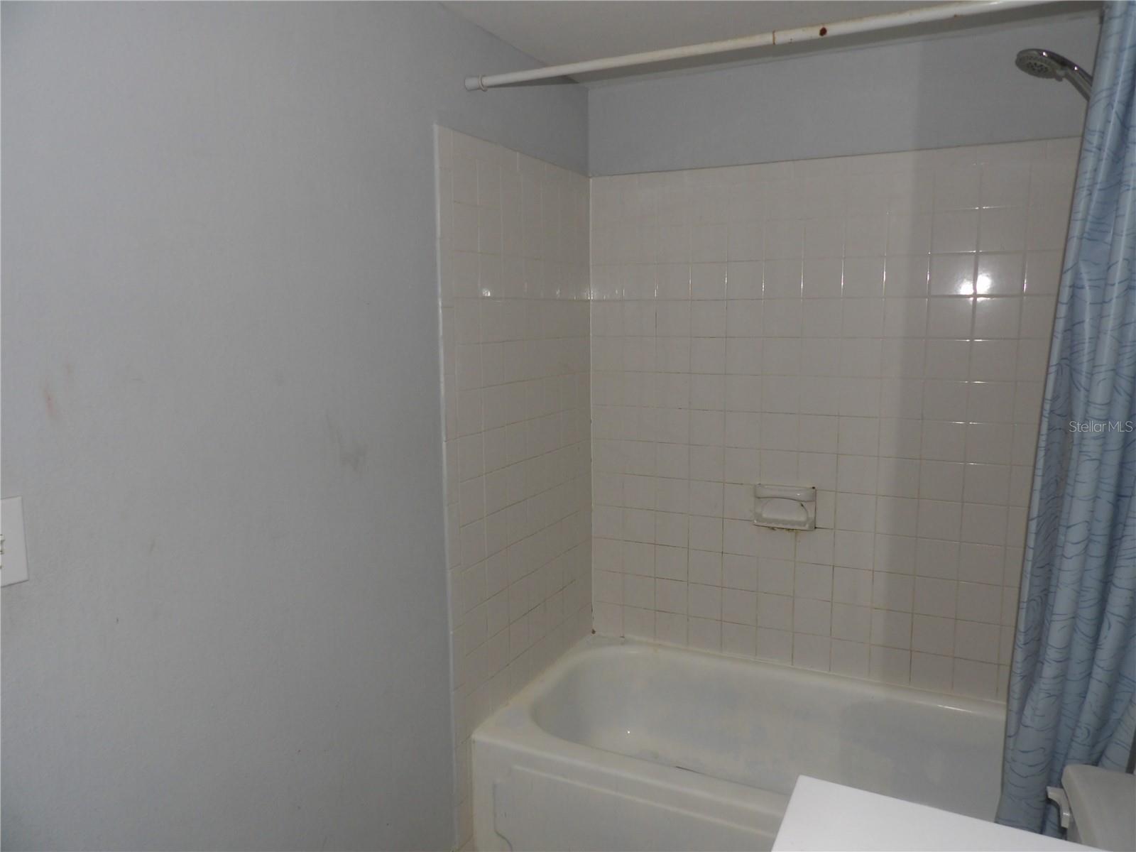 8602 Champlain #87 Property Photo 13