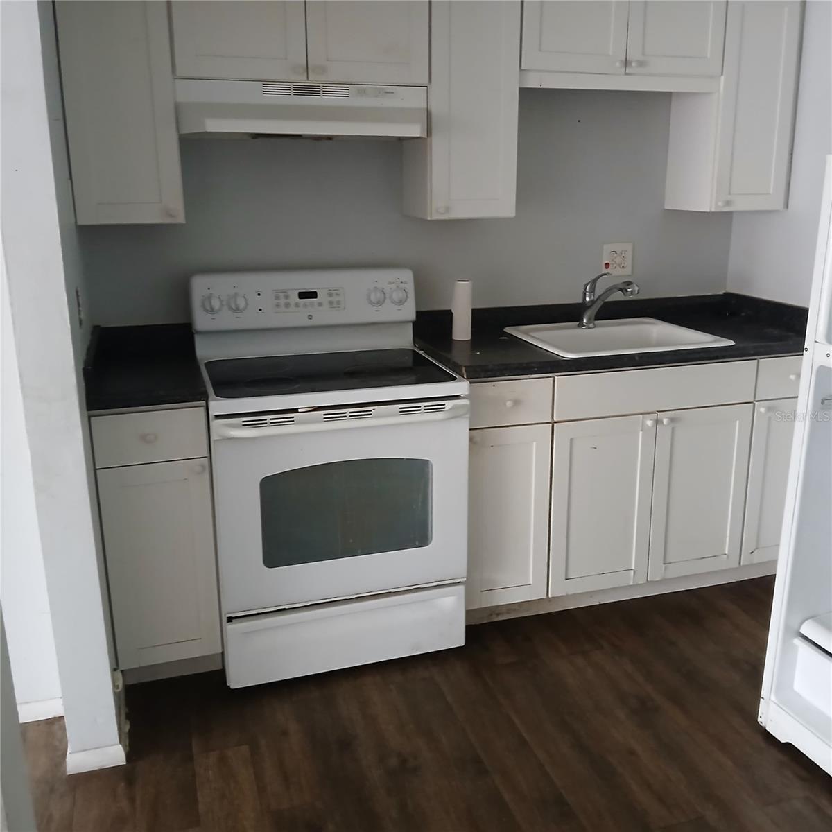 8602 Champlain #87 Property Photo 16