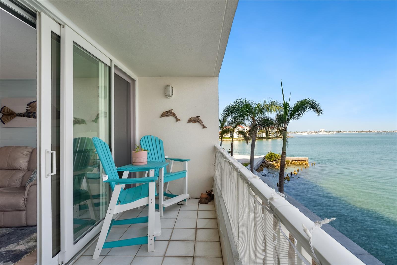 5279 ISLA KEY BLVD S #212 Property Photo 1