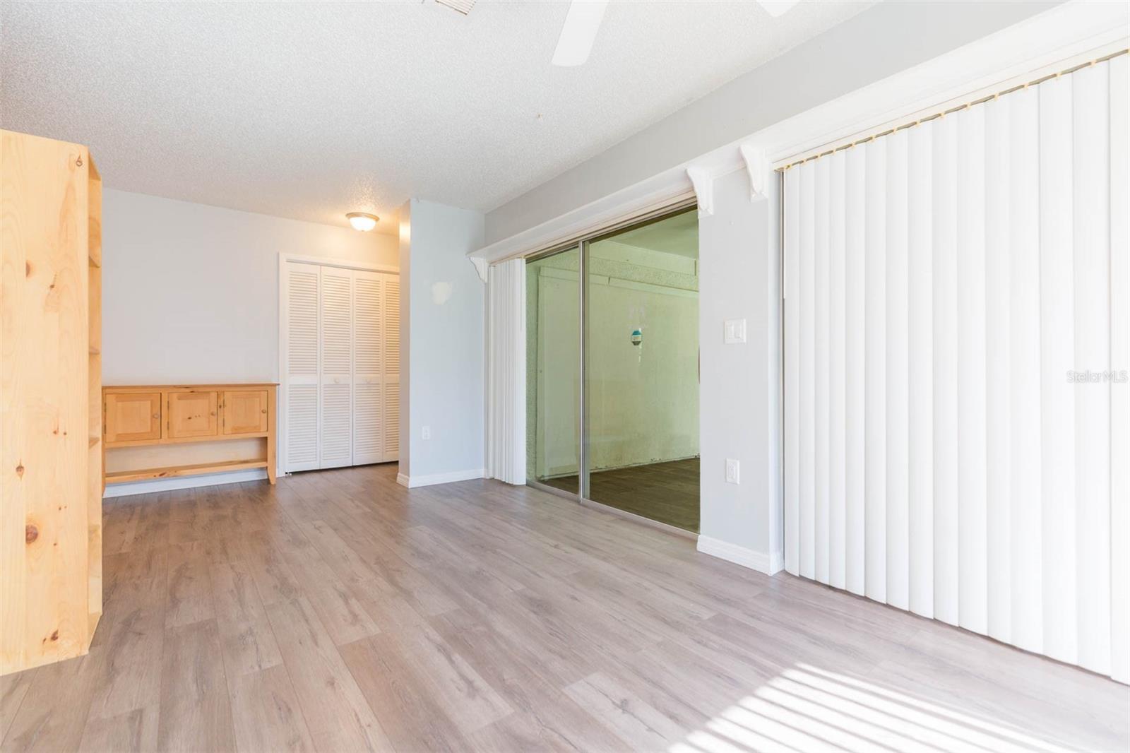 13016 Club Dr Property Photo 14