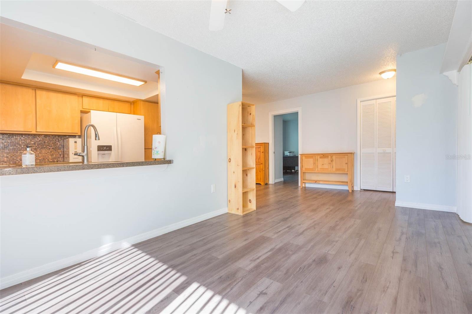 13016 Club Dr Property Photo 15