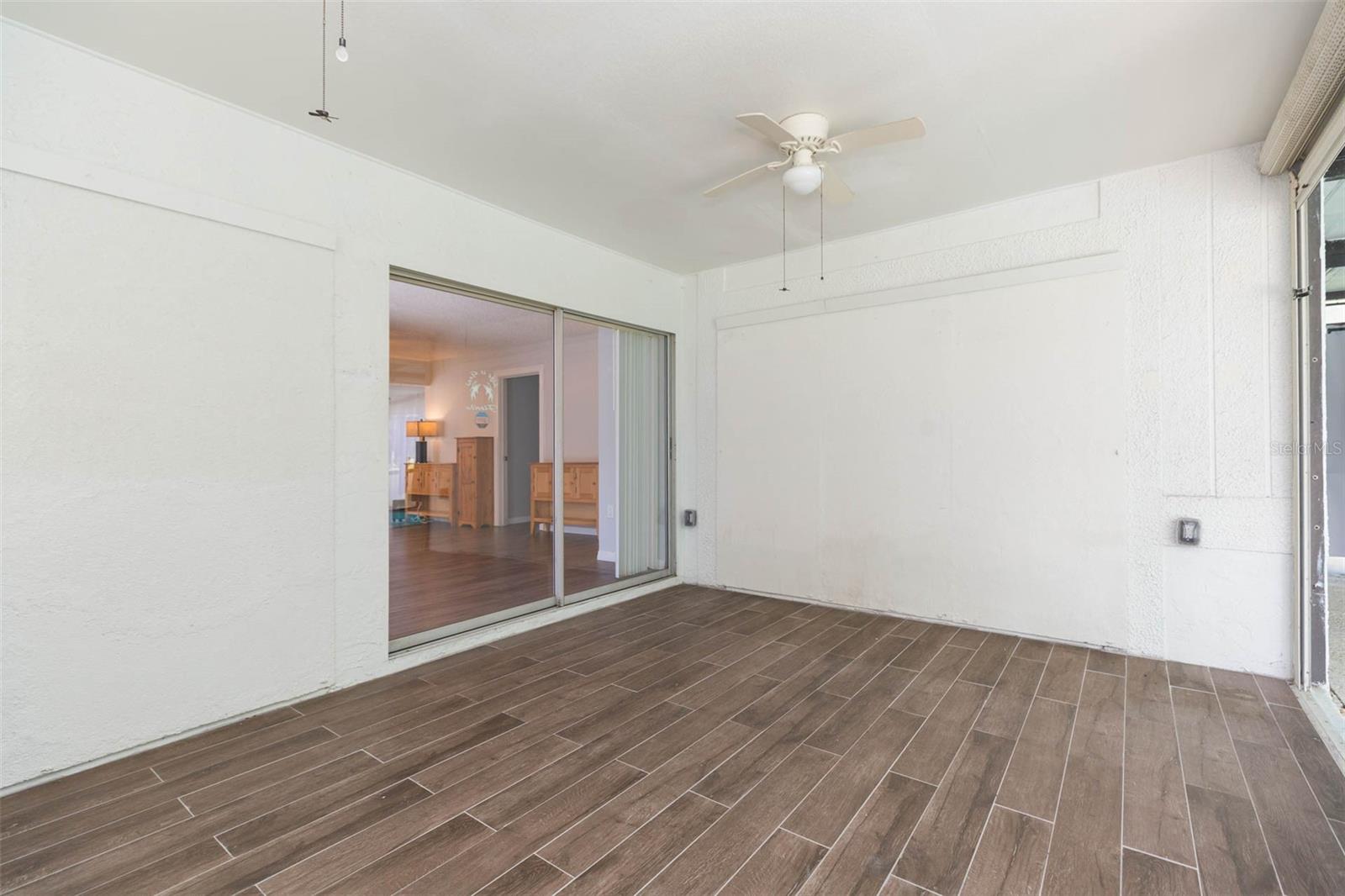 13016 Club Dr Property Photo 34