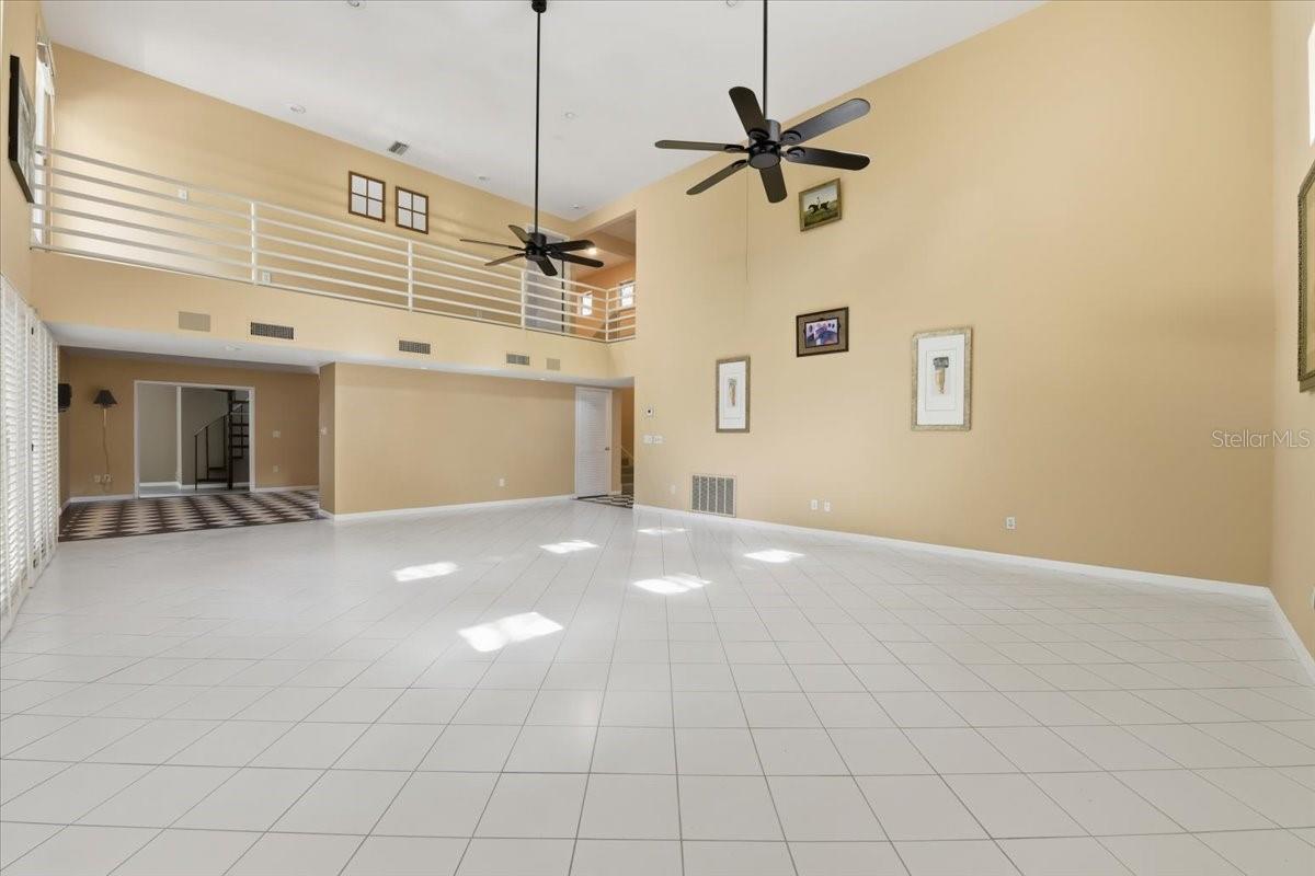 2713 Chambray Ln Property Photo 8