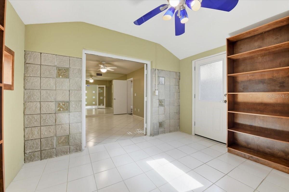 2713 Chambray Ln Property Photo 24