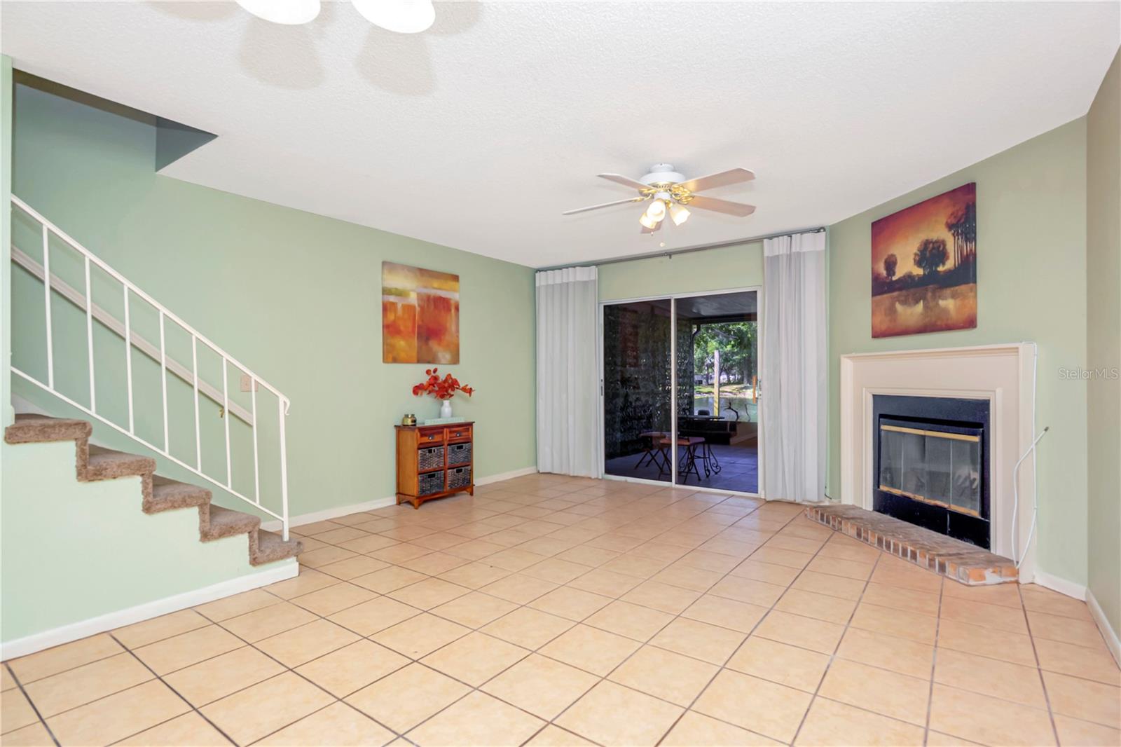 16112 Rambling Vine Dr W Property Photo 5