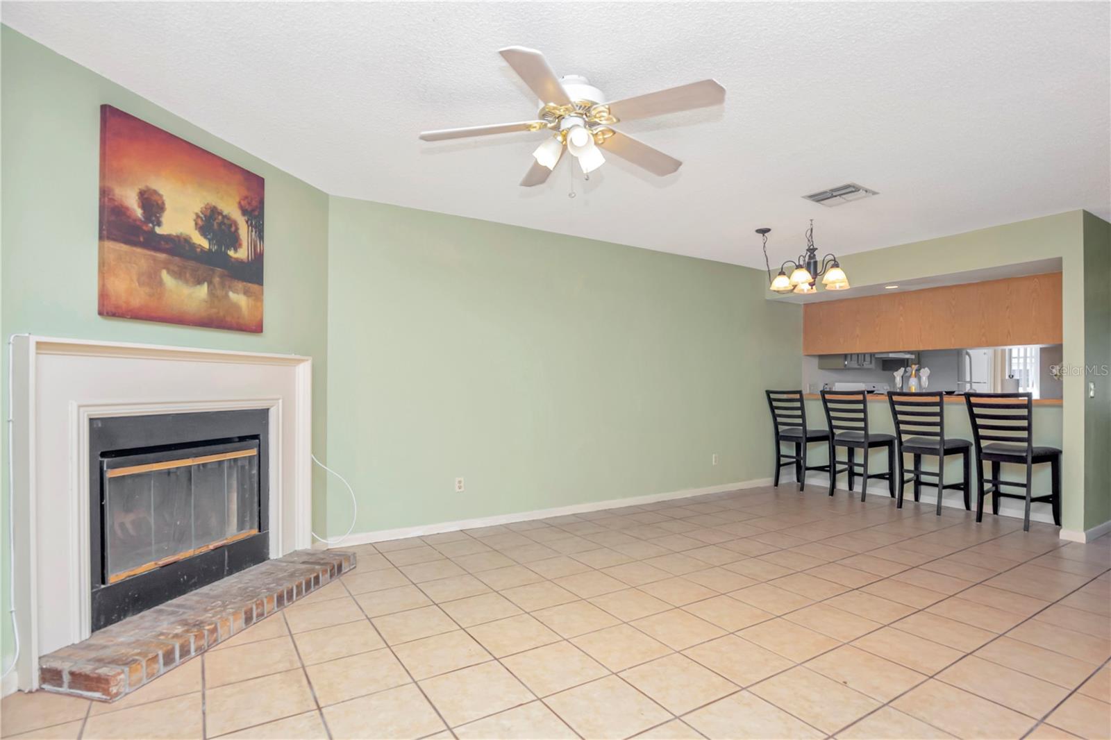 16112 Rambling Vine Dr W Property Photo 7