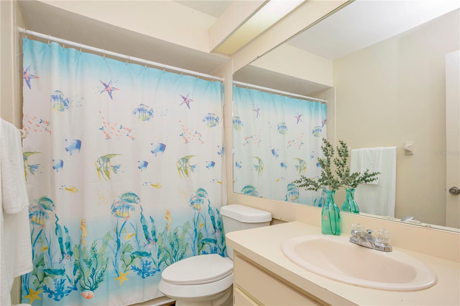 16112 Rambling Vine Dr W Property Photo 20