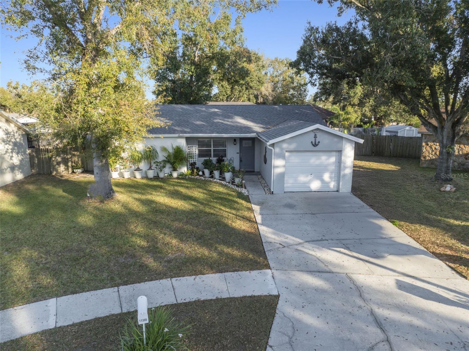 11305 Silverleaf Ct Property Photo 4