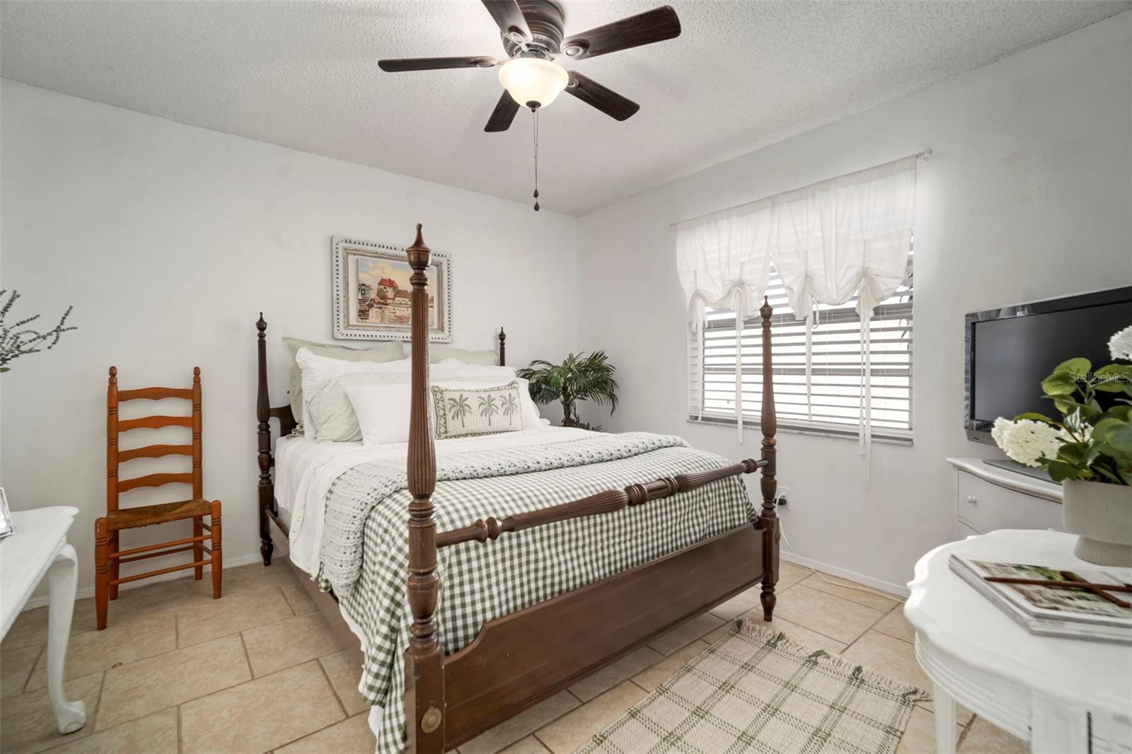 11305 Silverleaf Ct Property Photo 8