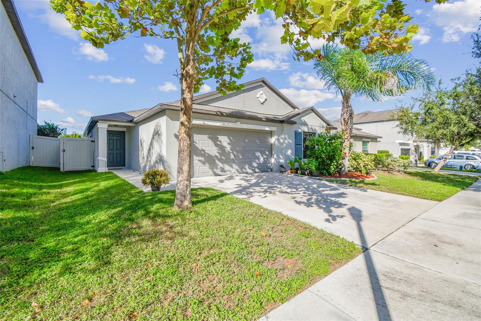 10112 Rosemary Leaf Ln Property Photo 4