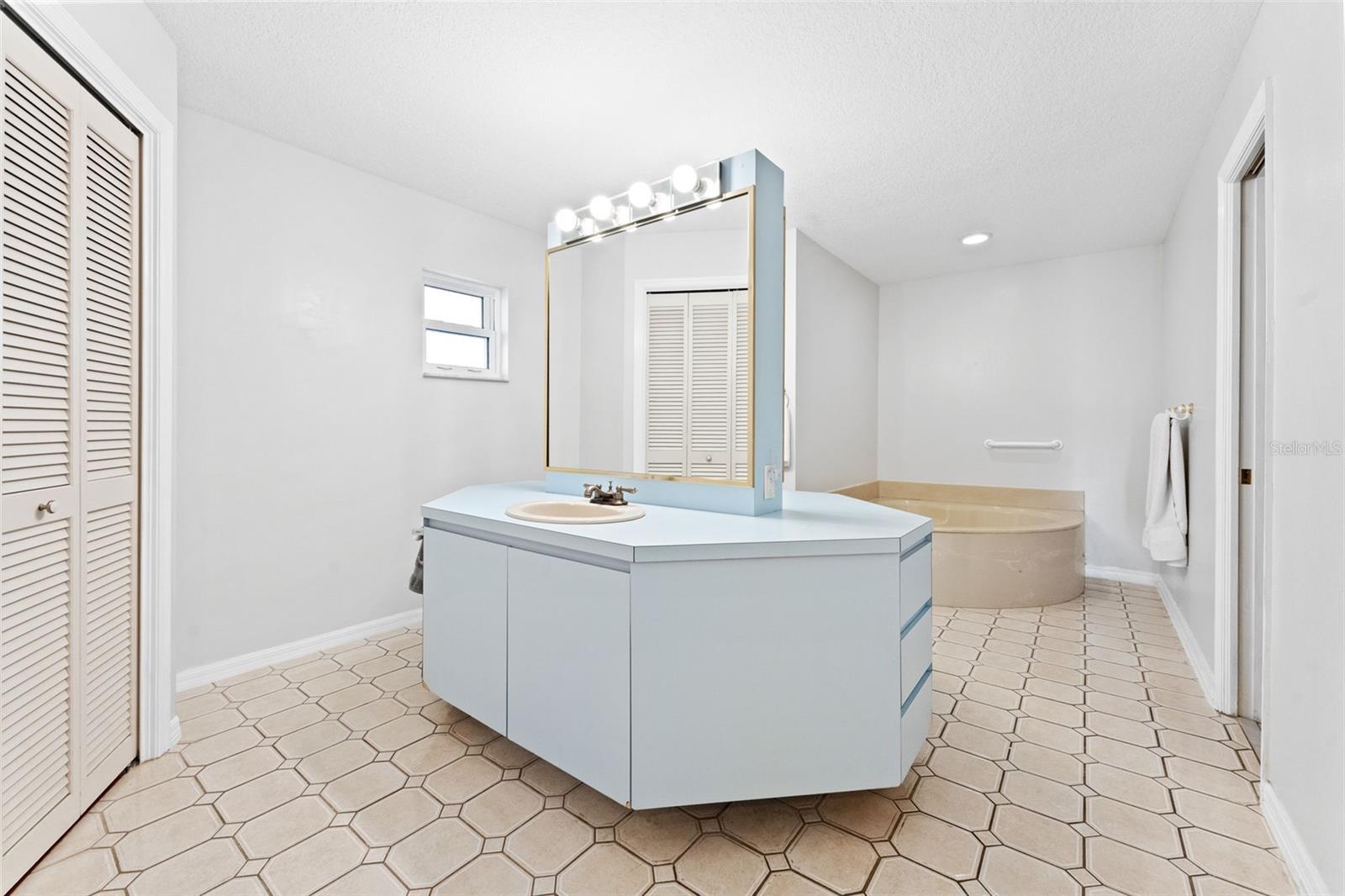 2936 68th Ave S Property Photo 31