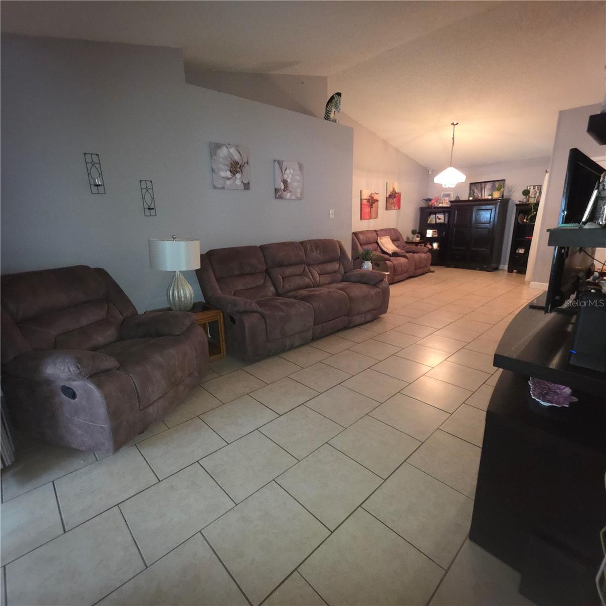 13202 Pine Creek Circle Property Photo 10