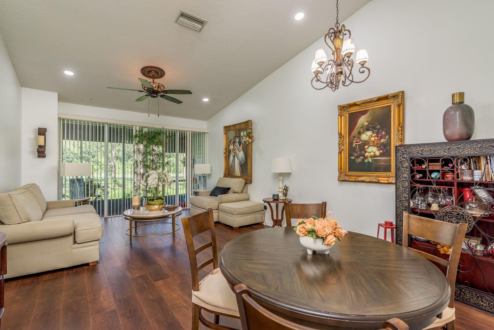 16218 Rambling Vine Dr W Property Photo 9