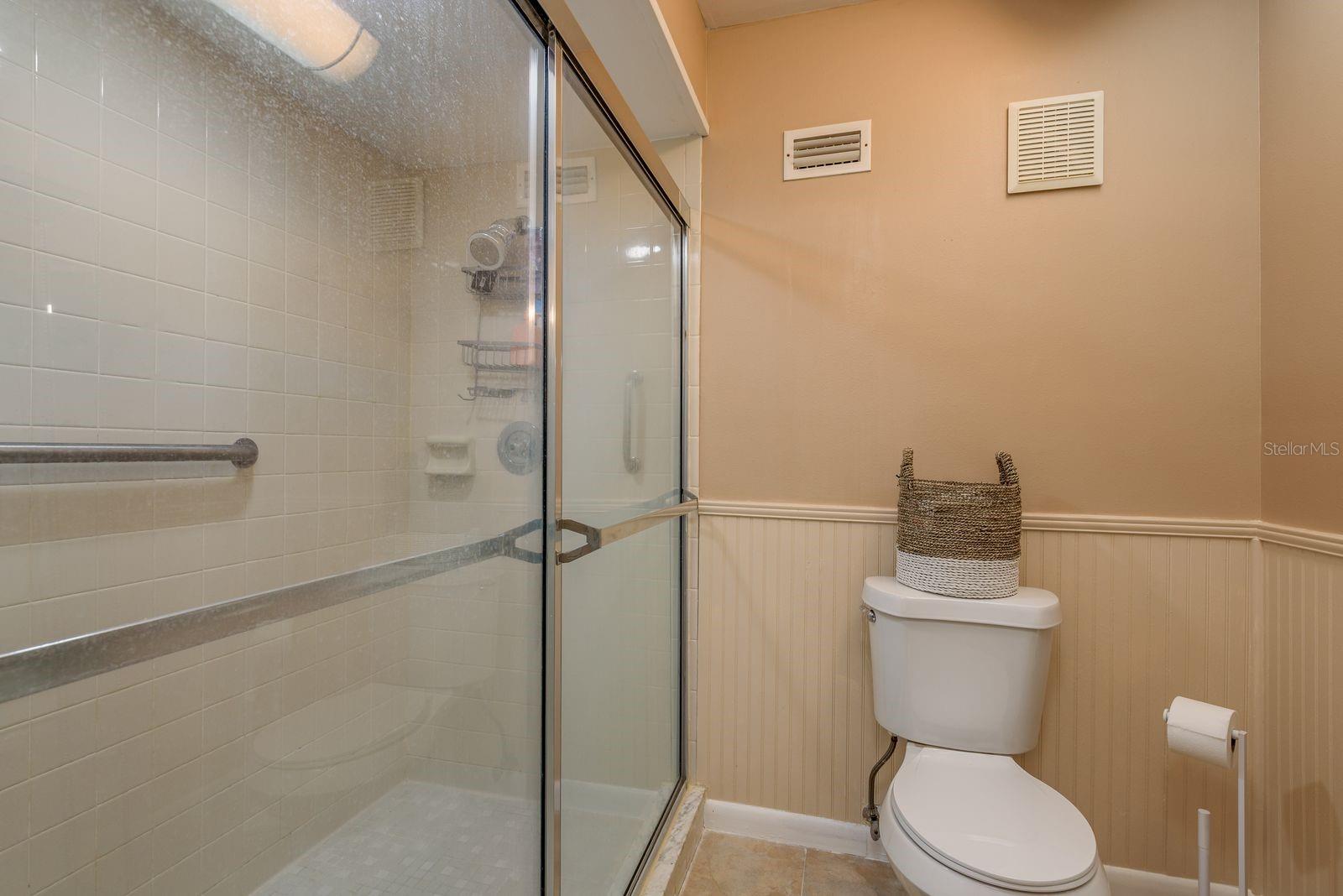 16218 Rambling Vine Dr W Property Photo 21