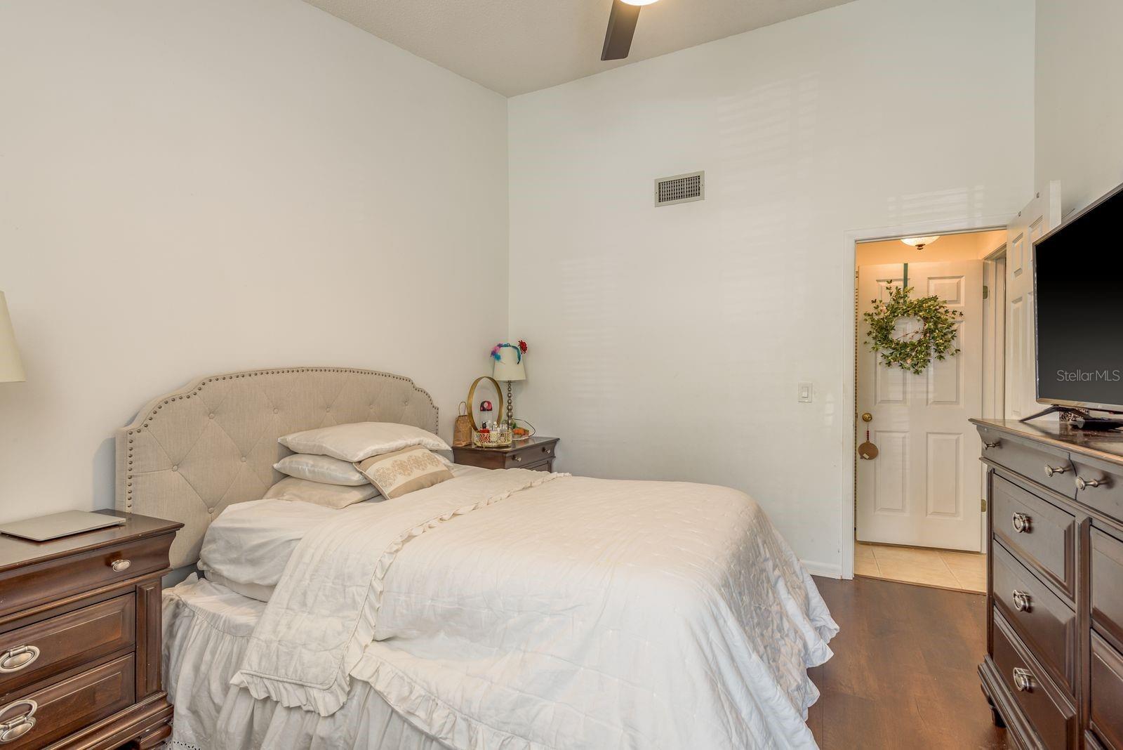 16218 Rambling Vine Dr W Property Photo 23