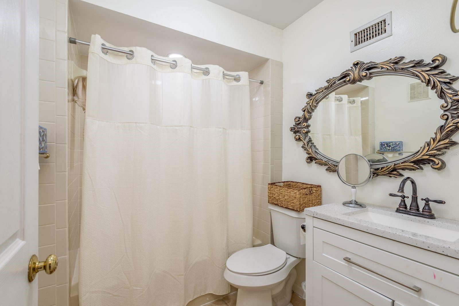 16218 Rambling Vine Dr W Property Photo 24