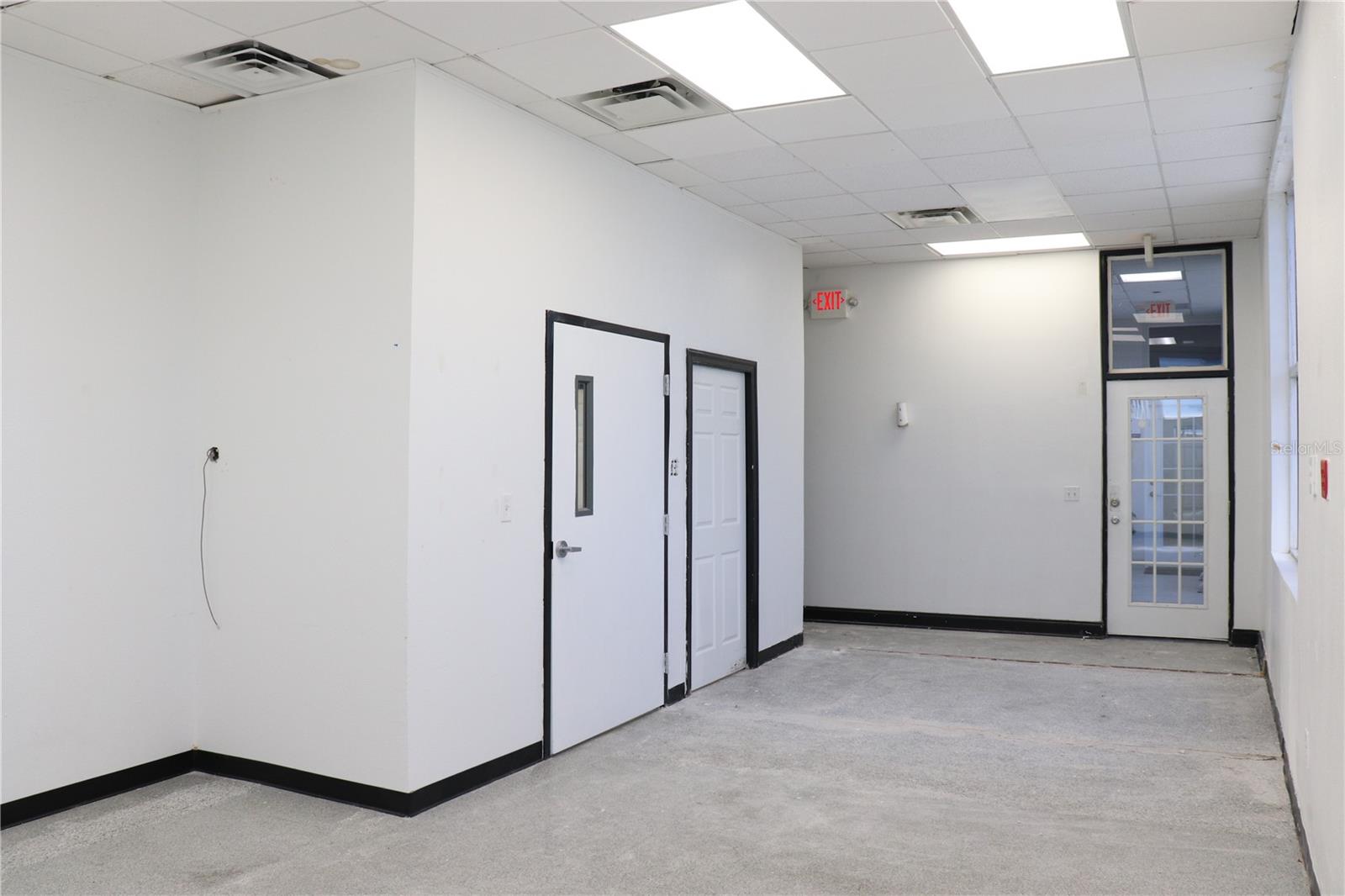 5352 N Habana Ave #c Property Photo 12