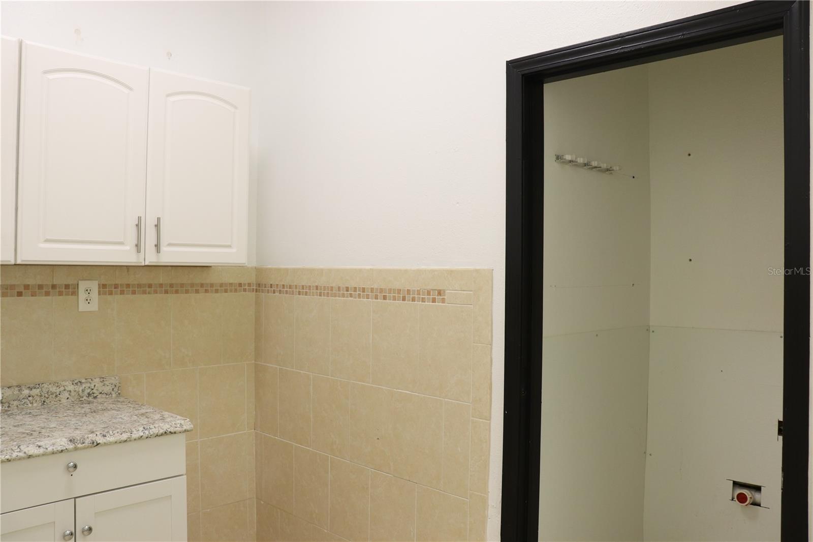 5352 N Habana Ave #c Property Photo 30