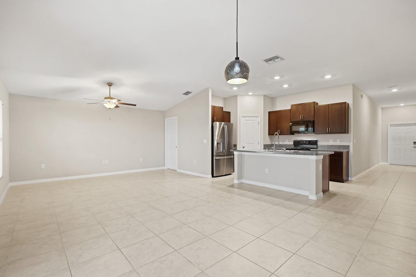 11512 Sage Canyon Dr Property Photo 8