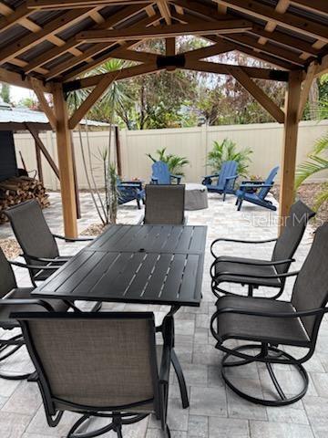 525 Lexington St Property Photo 22