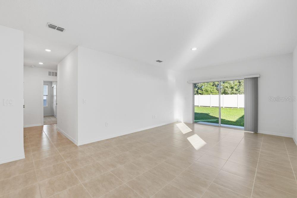 13502 Tropical Breeze Way Property Photo 11