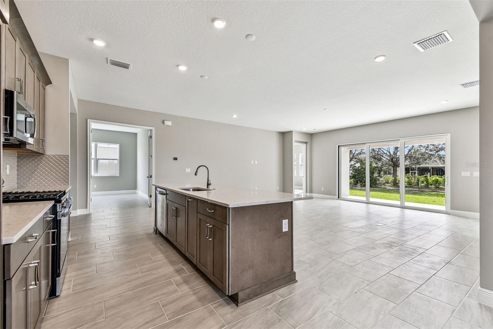 12305 White Blossom Ct Property Photo 6