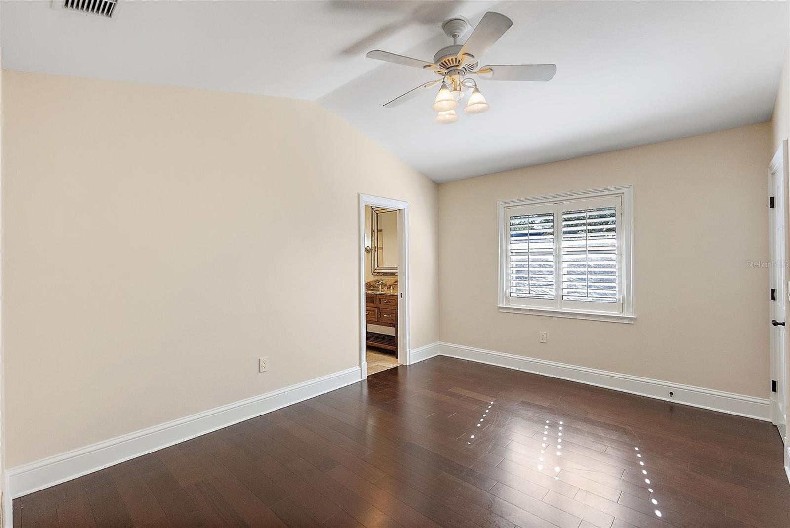 2371 Landings Cir Property Photo 52
